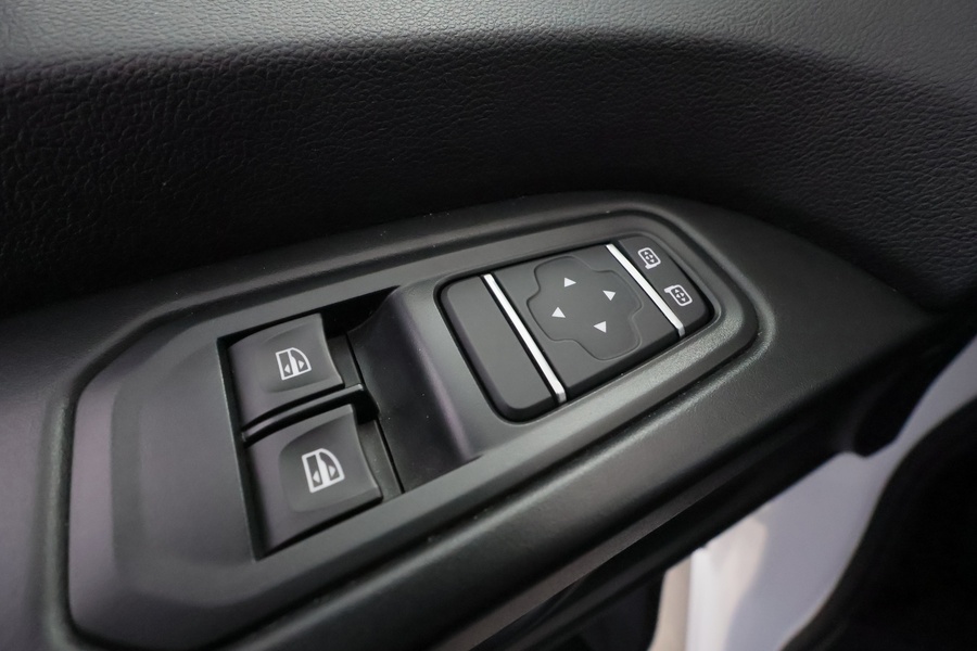 Nissan Primastar vaihtoauto