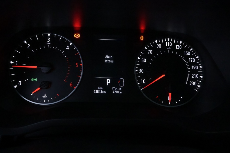 Nissan Primastar vaihtoauto