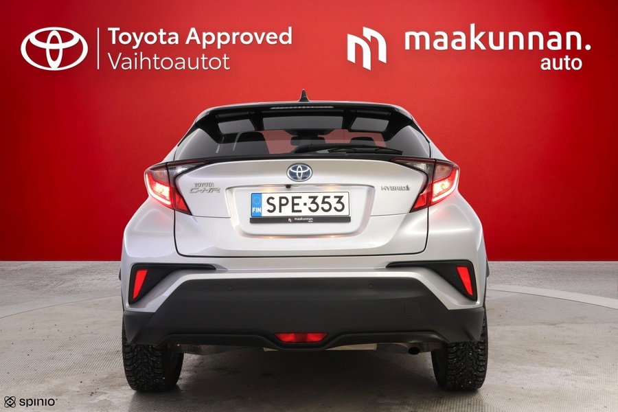 Toyota C-HR vaihtoauto