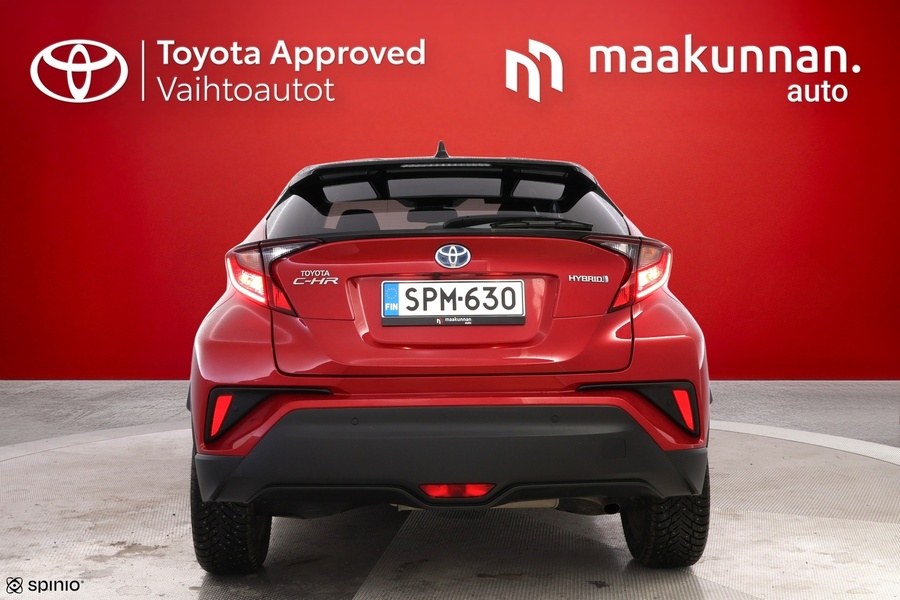 Toyota C-HR vaihtoauto