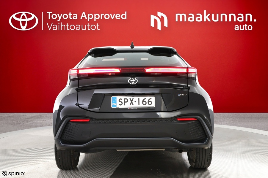 Toyota C-HR vaihtoauto