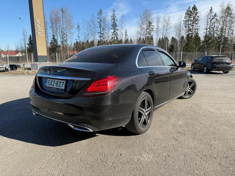 Mercedes-Benz C vaihtoauto