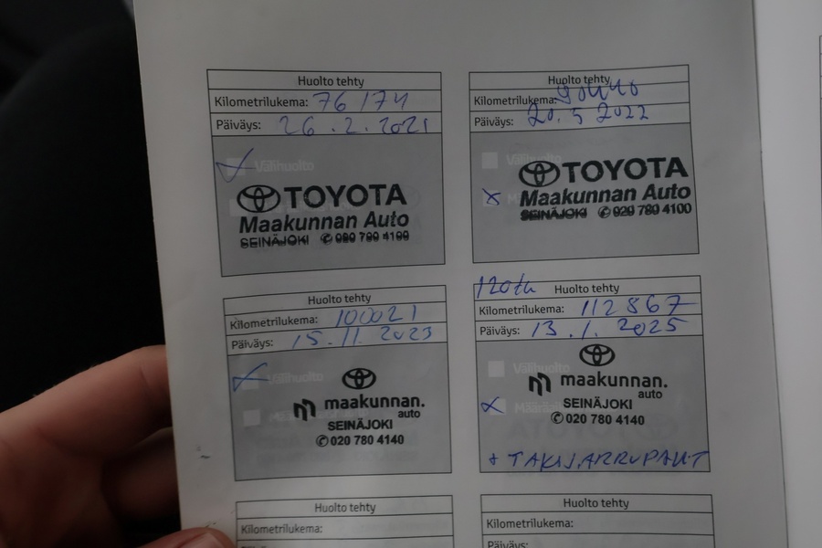 Toyota Avensis vaihtoauto