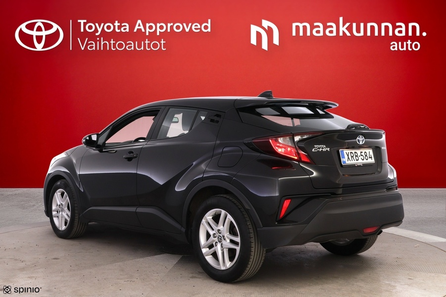 Toyota C-HR vaihtoauto