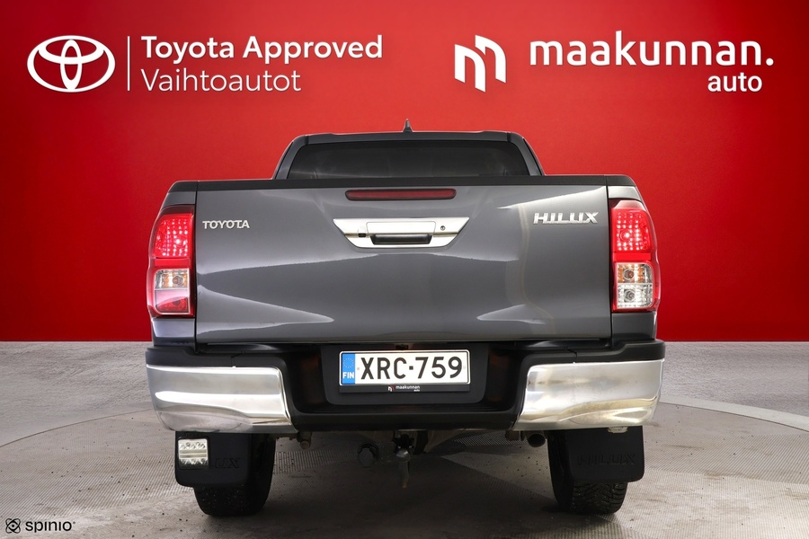 Toyota Hilux vaihtoauto