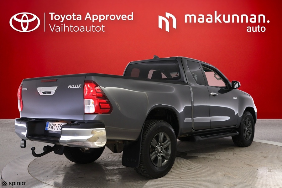 Toyota Hilux vaihtoauto