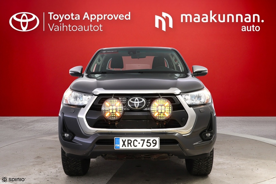 Toyota Hilux vaihtoauto