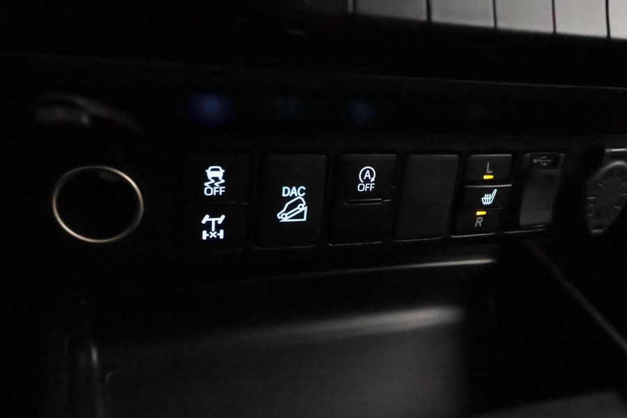 Toyota Hilux vaihtoauto