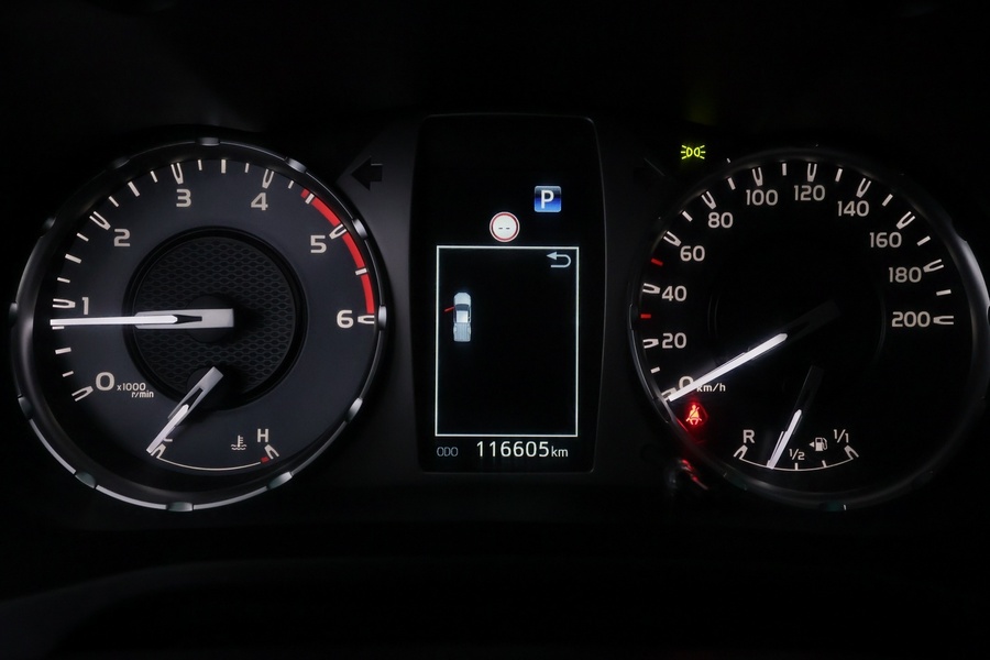 Toyota Hilux vaihtoauto