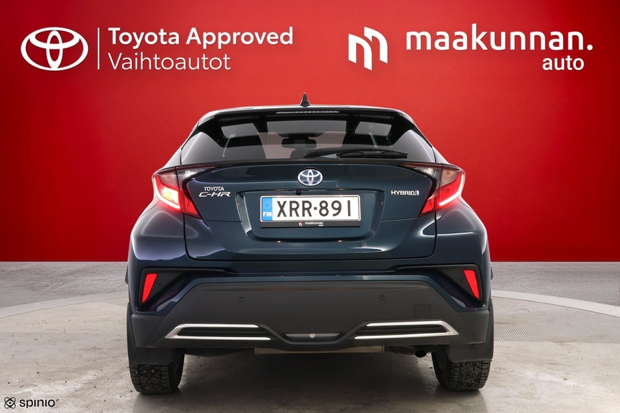 Toyota C-HR vaihtoauto