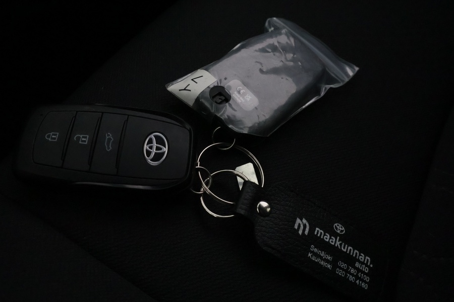 Toyota Corolla Cross vaihtoauto