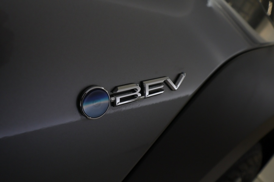 Toyota bZ4X vaihtoauto