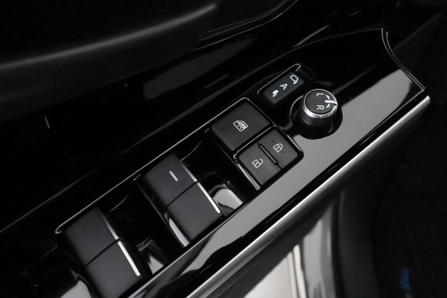 Toyota bZ4X vaihtoauto