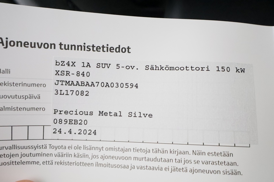 Toyota bZ4X vaihtoauto