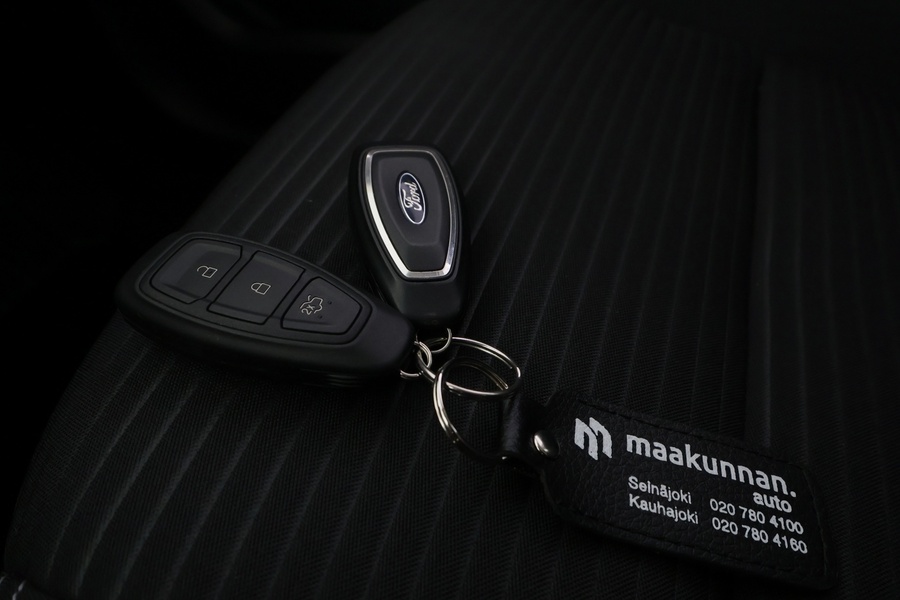 Ford Kuga vaihtoauto