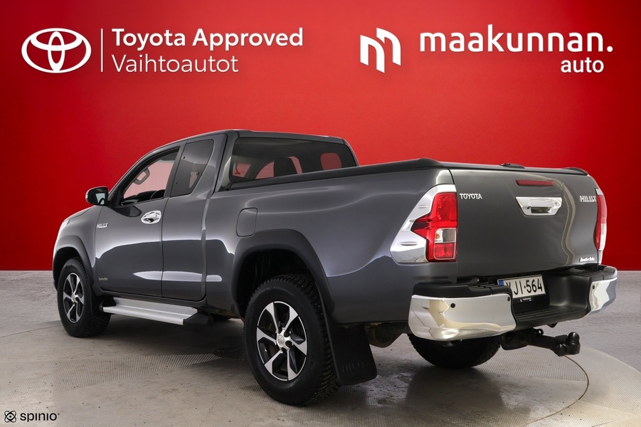Toyota Hilux vaihtoauto