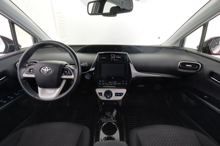 Toyota Prius vaihtoauto