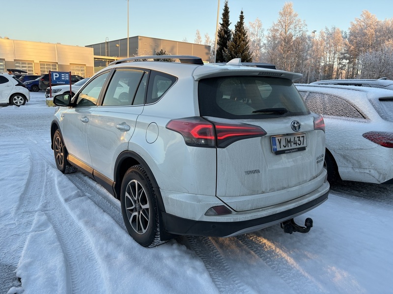 Toyota RAV4 vaihtoauto