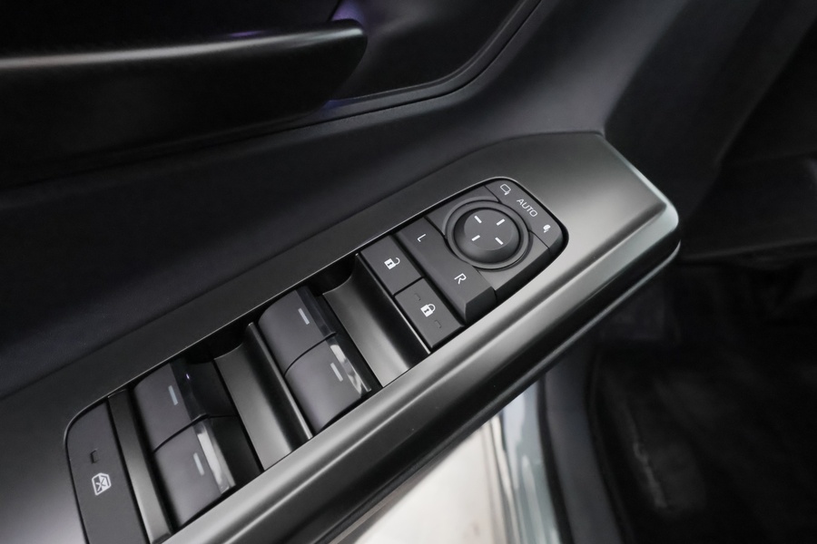 Toyota C-HR+ vaihtoauto