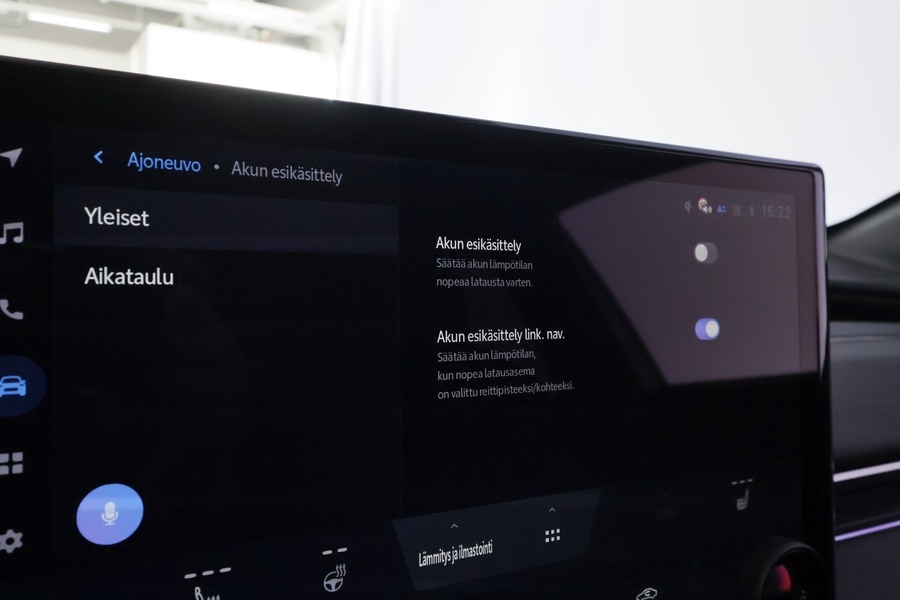 Toyota C-HR+ vaihtoauto