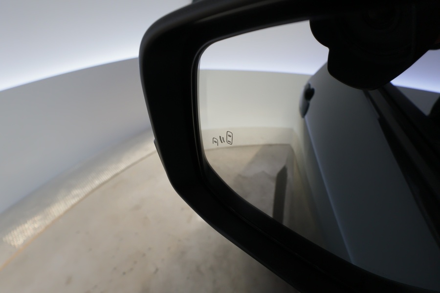 Toyota C-HR+ vaihtoauto