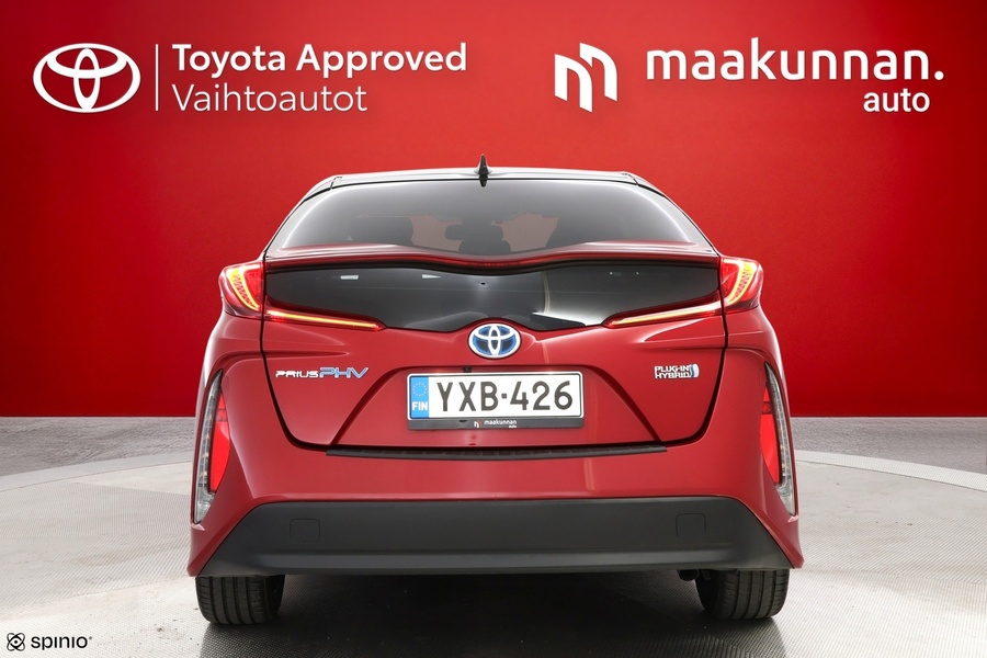 Toyota Prius Plug-in vaihtoauto