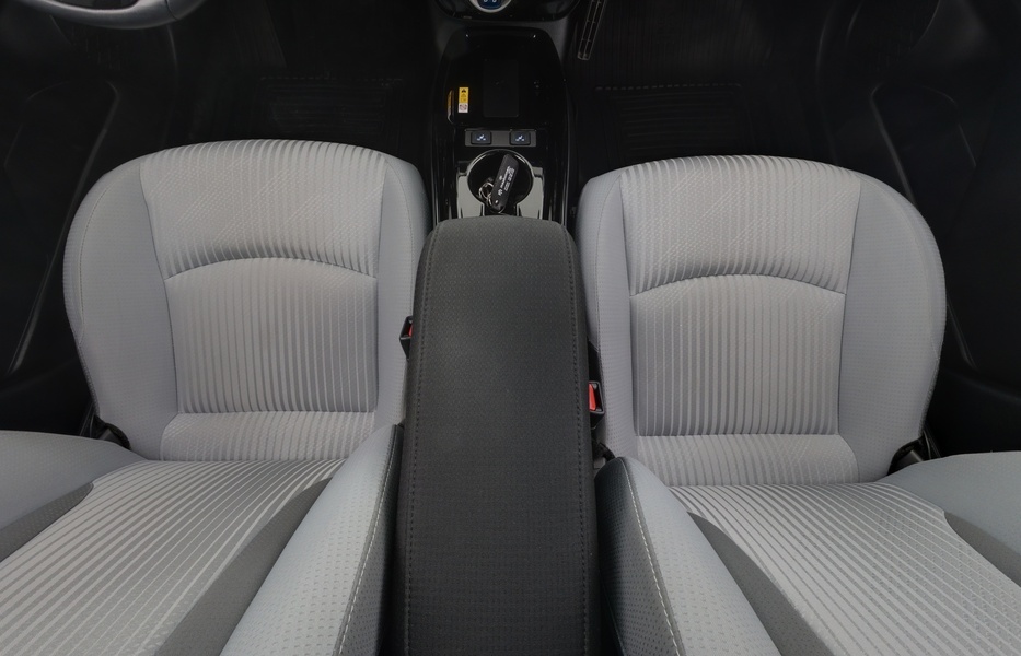 Toyota Prius Plug-in vaihtoauto