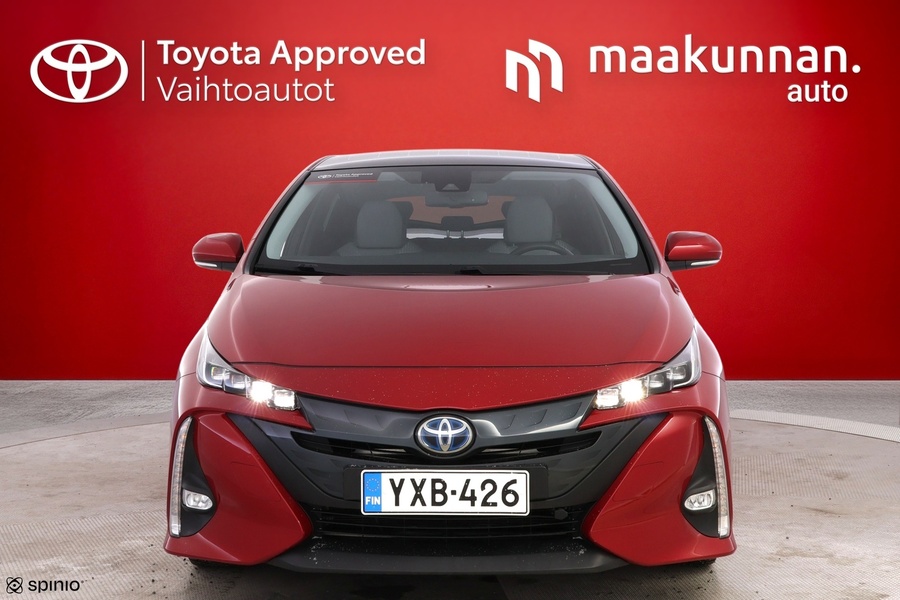 Toyota Prius Plug-in vaihtoauto