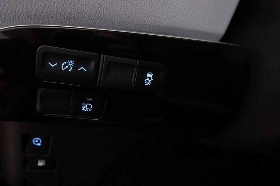 Toyota Prius Plug-in vaihtoauto