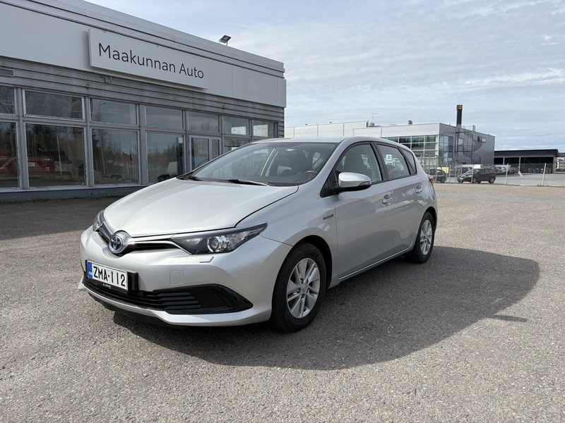 Toyota Auris vaihtoauto