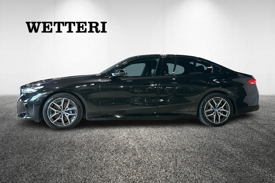 BMW i5 M60 vaihtoauto