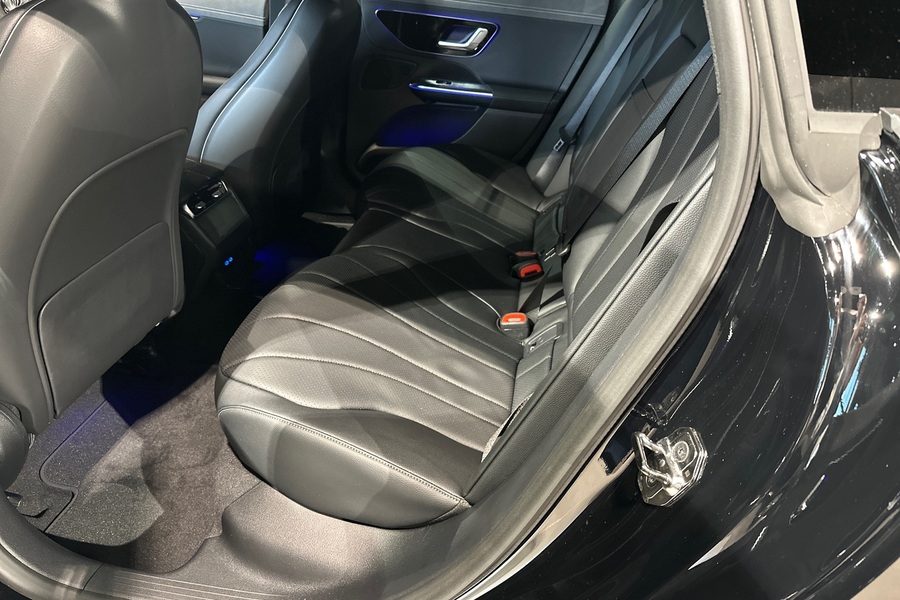 Mercedes-Benz EQE vaihtoauto