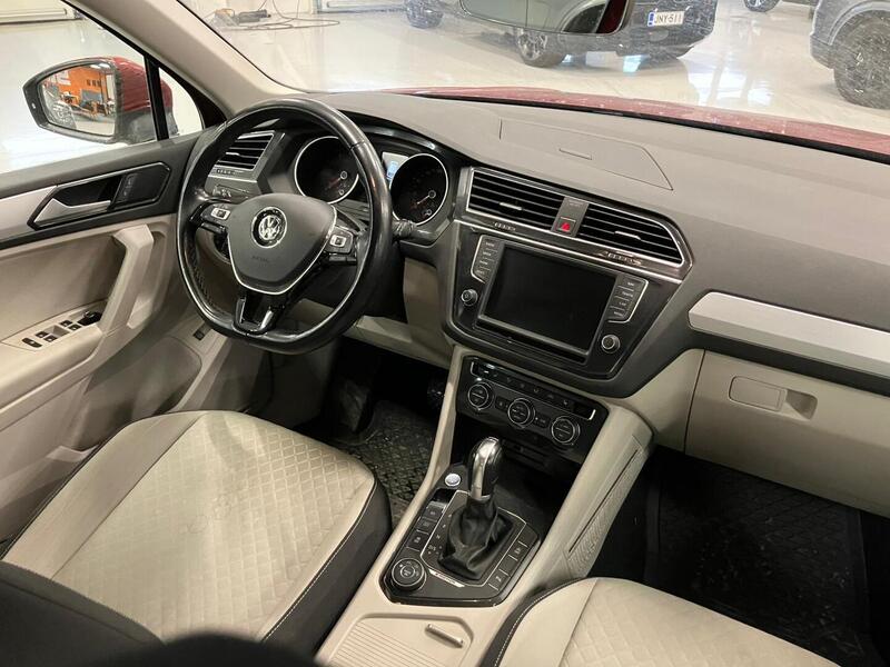 Volkswagen Tiguan vaihtoauto