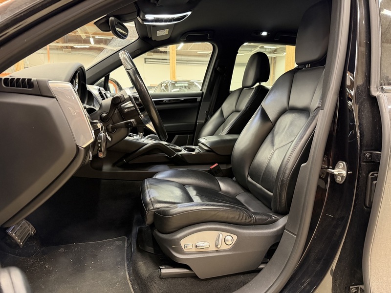 Porsche Cayenne vaihtoauto