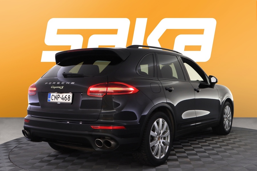Porsche Cayenne vaihtoauto