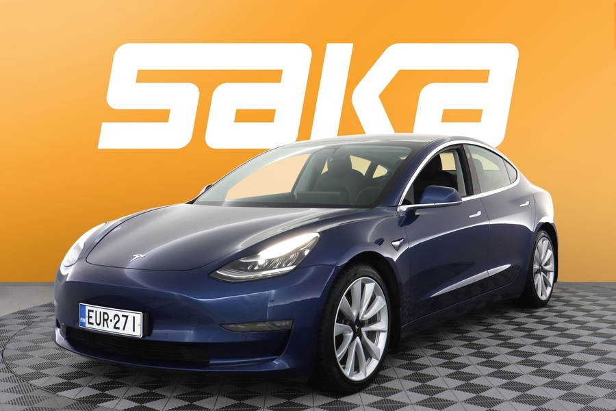 Tesla Model 3 vaihtoauto