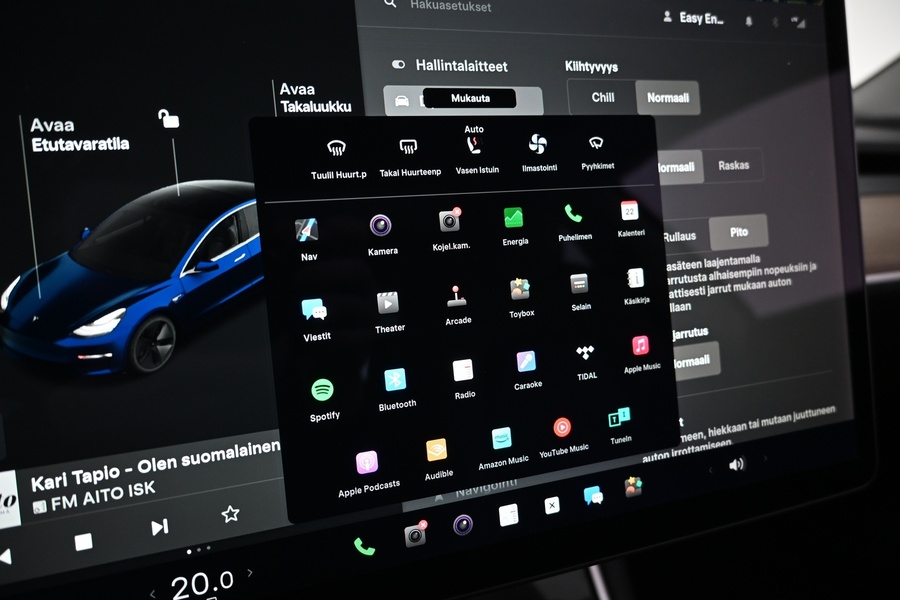 Tesla Model 3 vaihtoauto