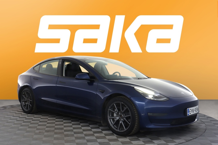 Tesla Model 3 vaihtoauto