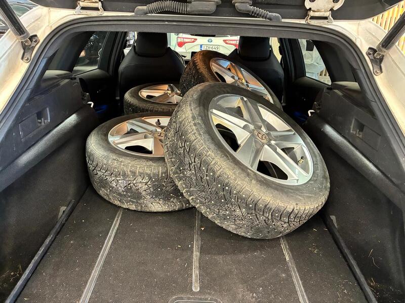 Toyota Corolla vaihtoauto