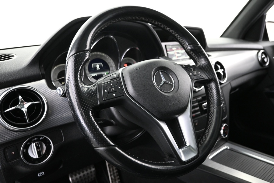 Mercedes-Benz GLK vaihtoauto