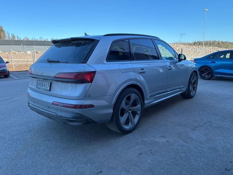 Audi Q7 vaihtoauto