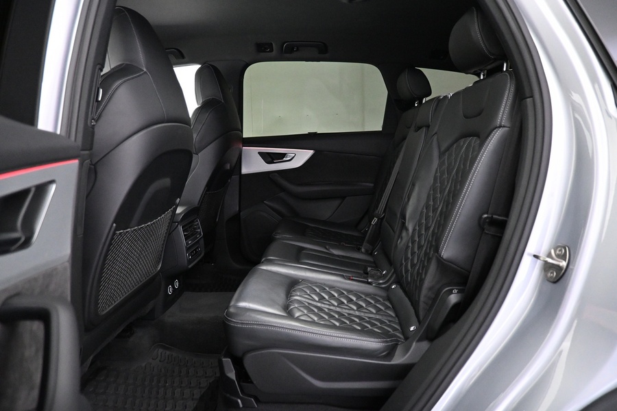 Audi Q7 vaihtoauto