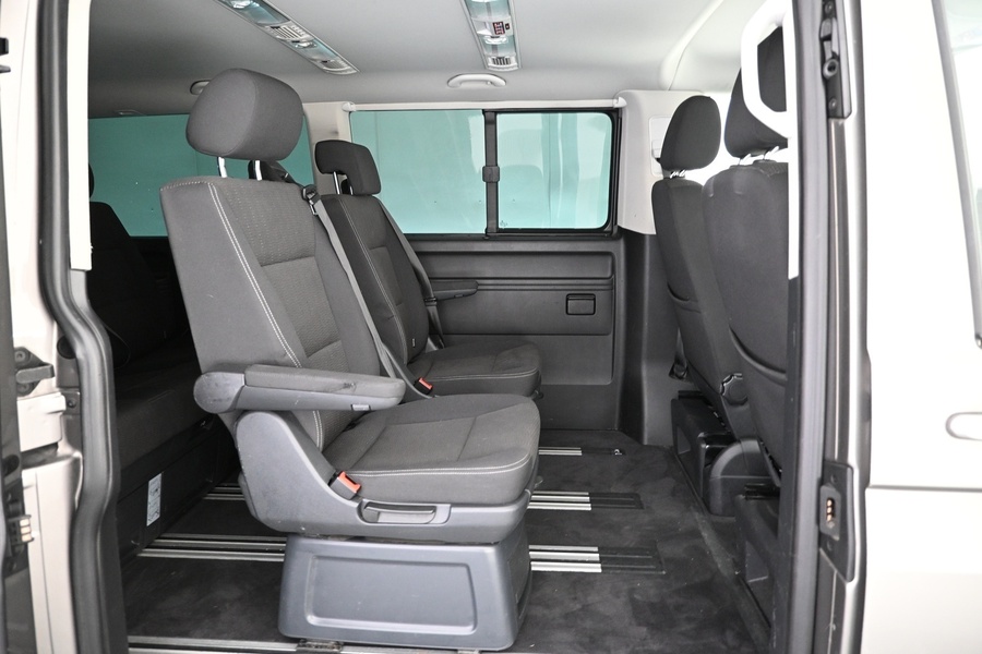 Volkswagen Multivan vaihtoauto