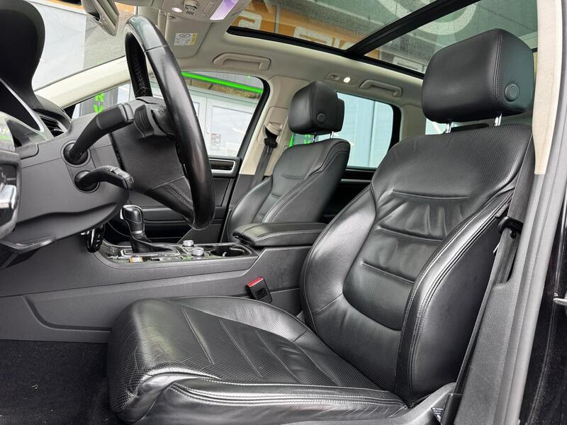 Volkswagen Touareg vaihtoauto