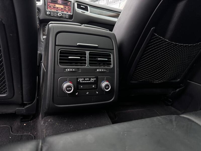 Volkswagen Touareg vaihtoauto