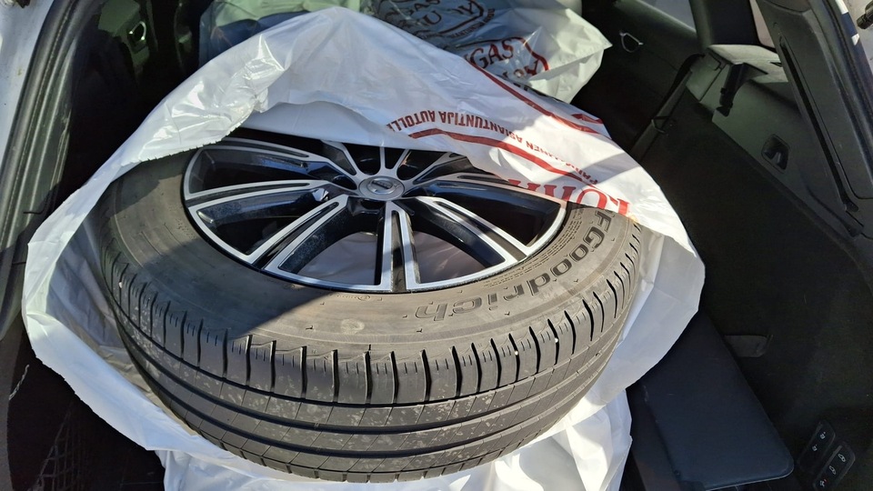 Volvo XC60 vaihtoauto