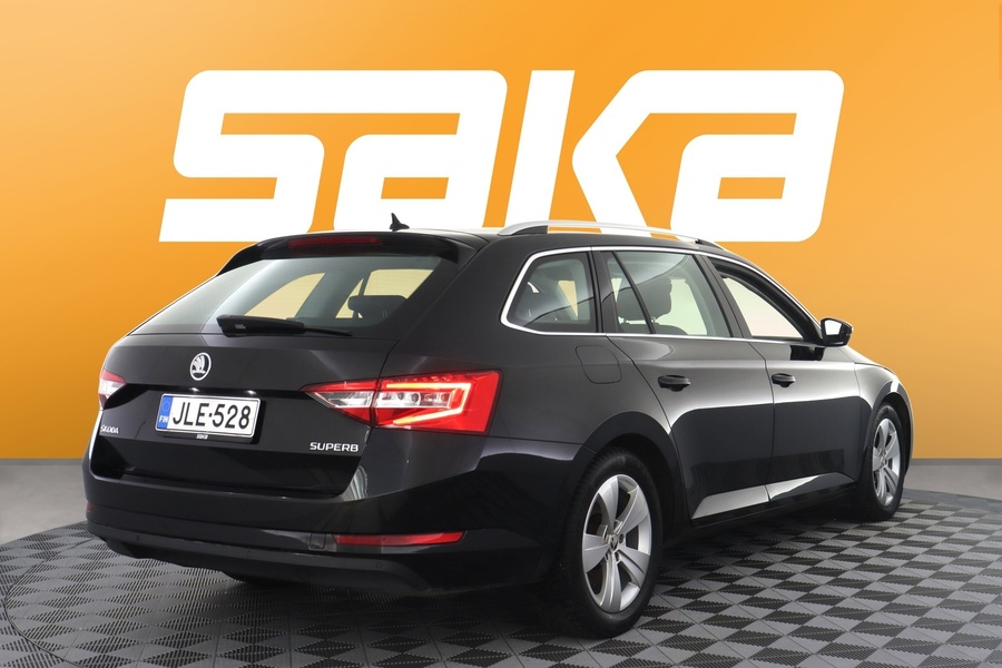 Skoda Superb vaihtoauto