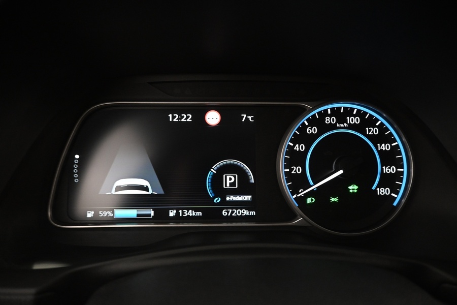 Nissan Leaf vaihtoauto