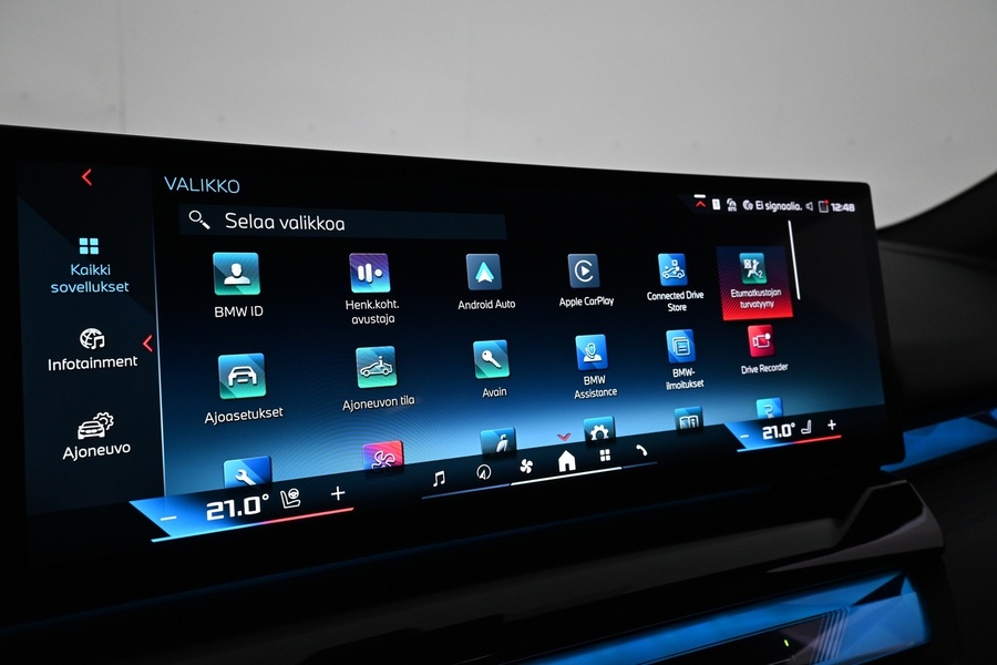 BMW i5 M60 vaihtoauto