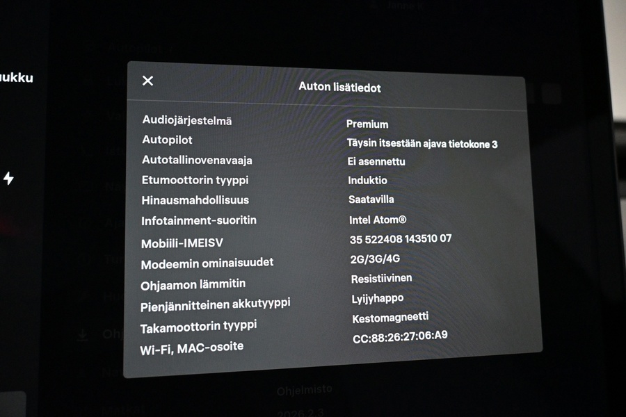 Tesla Model 3 vaihtoauto